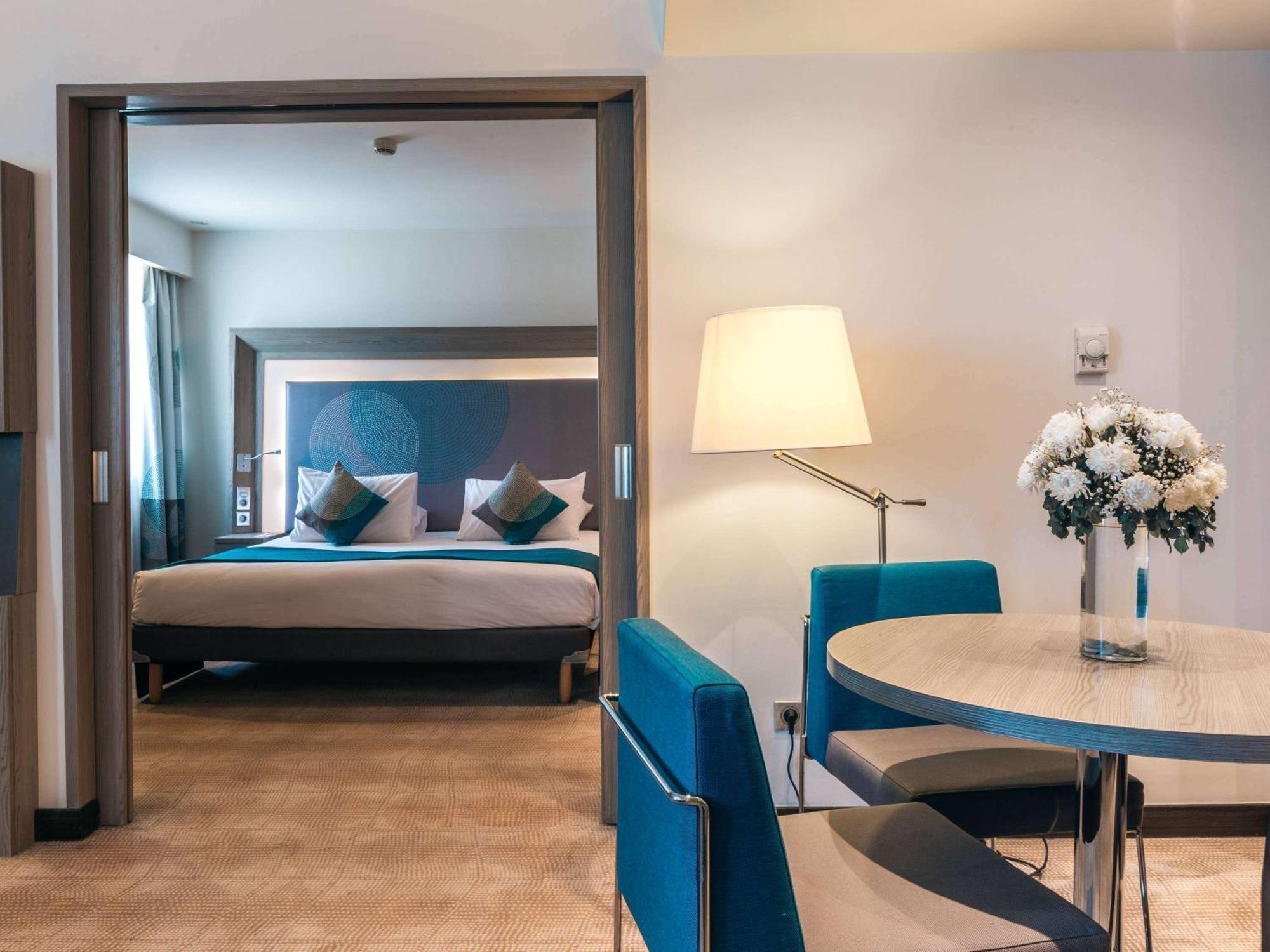 Hotel Novotel Airport 4*