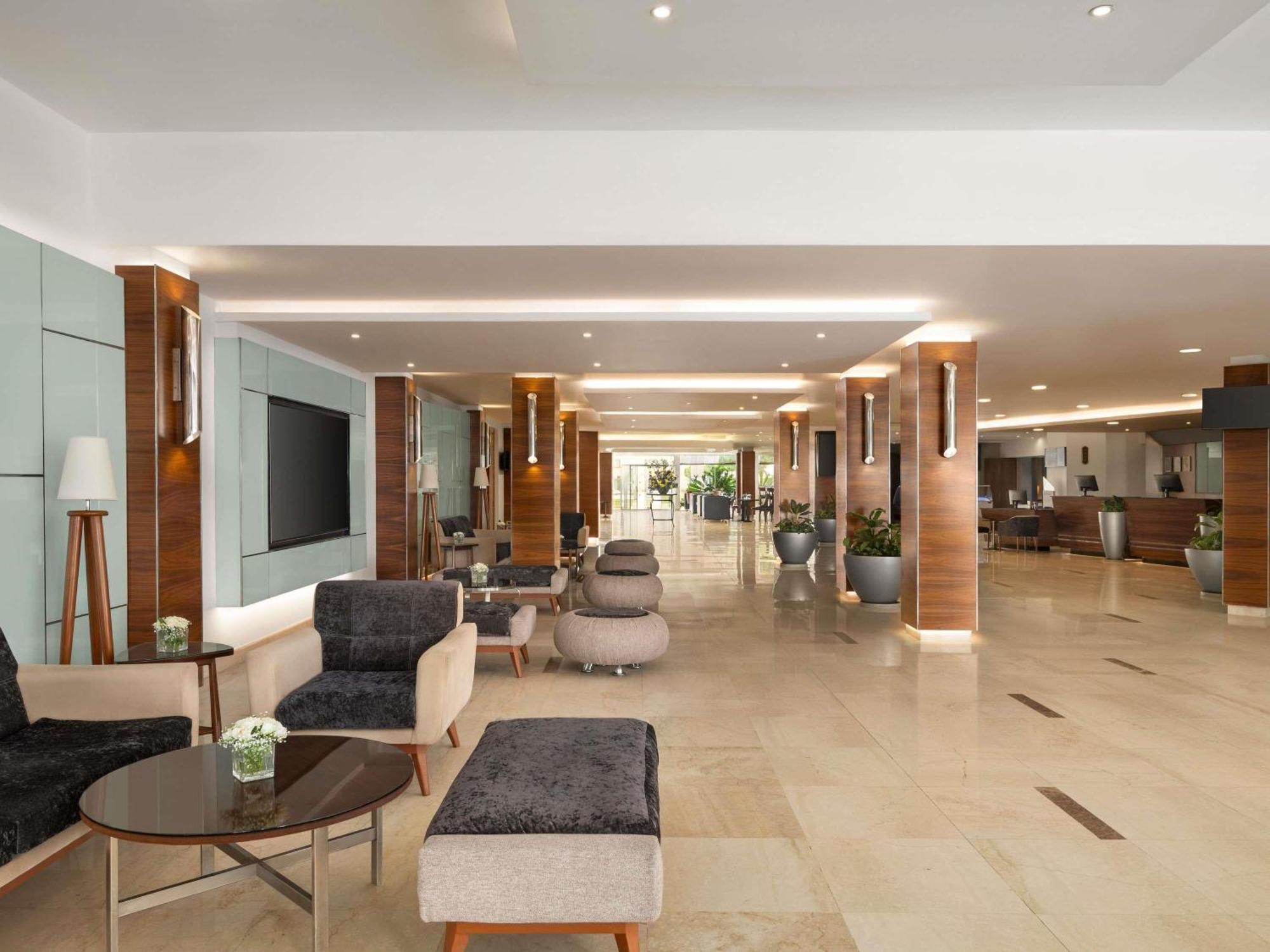 Hotel Novotel Airport